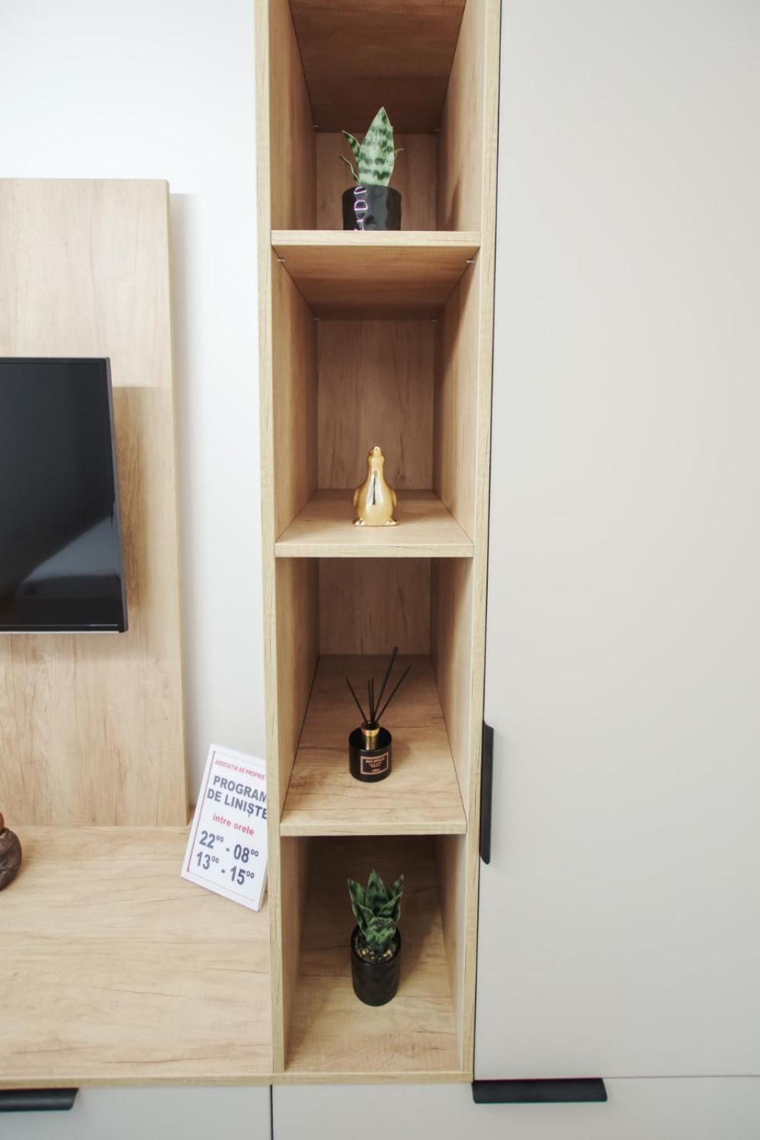 Himson-Blue Apartament Iasi Buitenkant foto