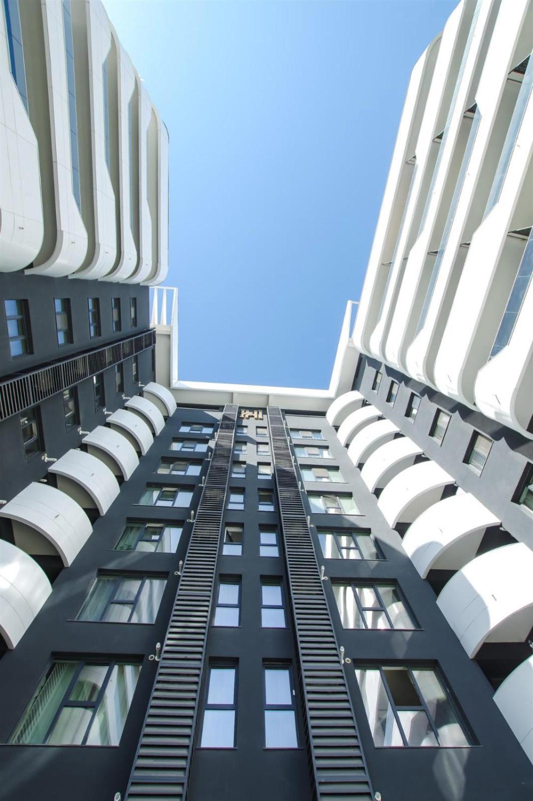 Himson-Blue Apartament Iasi Buitenkant foto